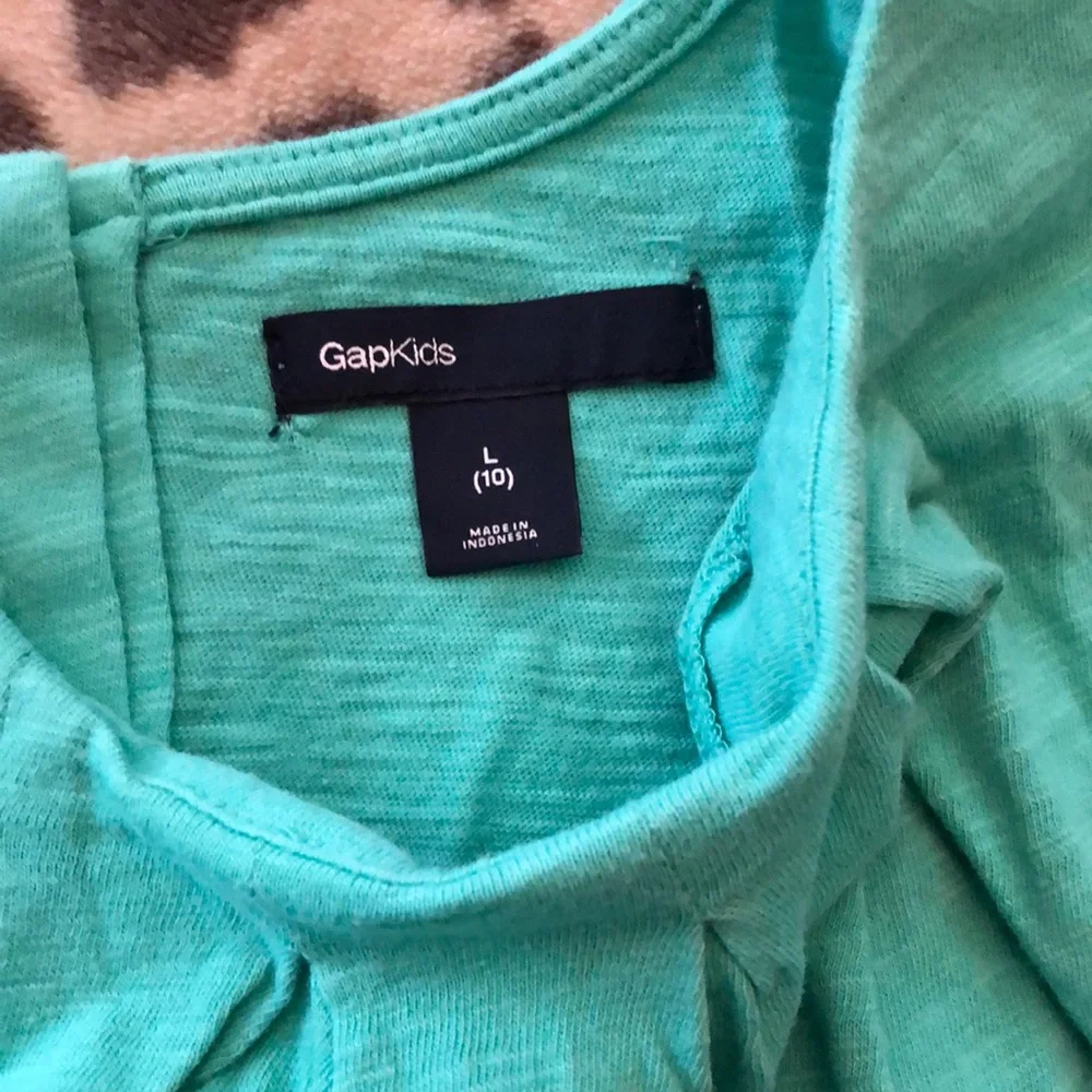 GapKids  Eyelet Cap Sleeve Top Blue Green Size 10 Girls